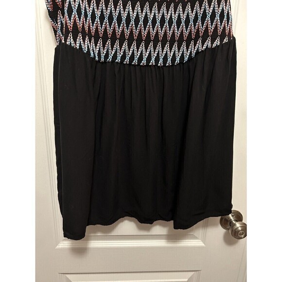 Torrid Babydoll Challis Top Embroidered Smocked Cami Women’s plus size 2X Black - Picture 3 of 16